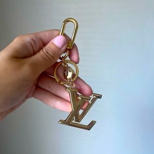 Louis Vuitton Facetted Bag Charm and Key Holder Brand New